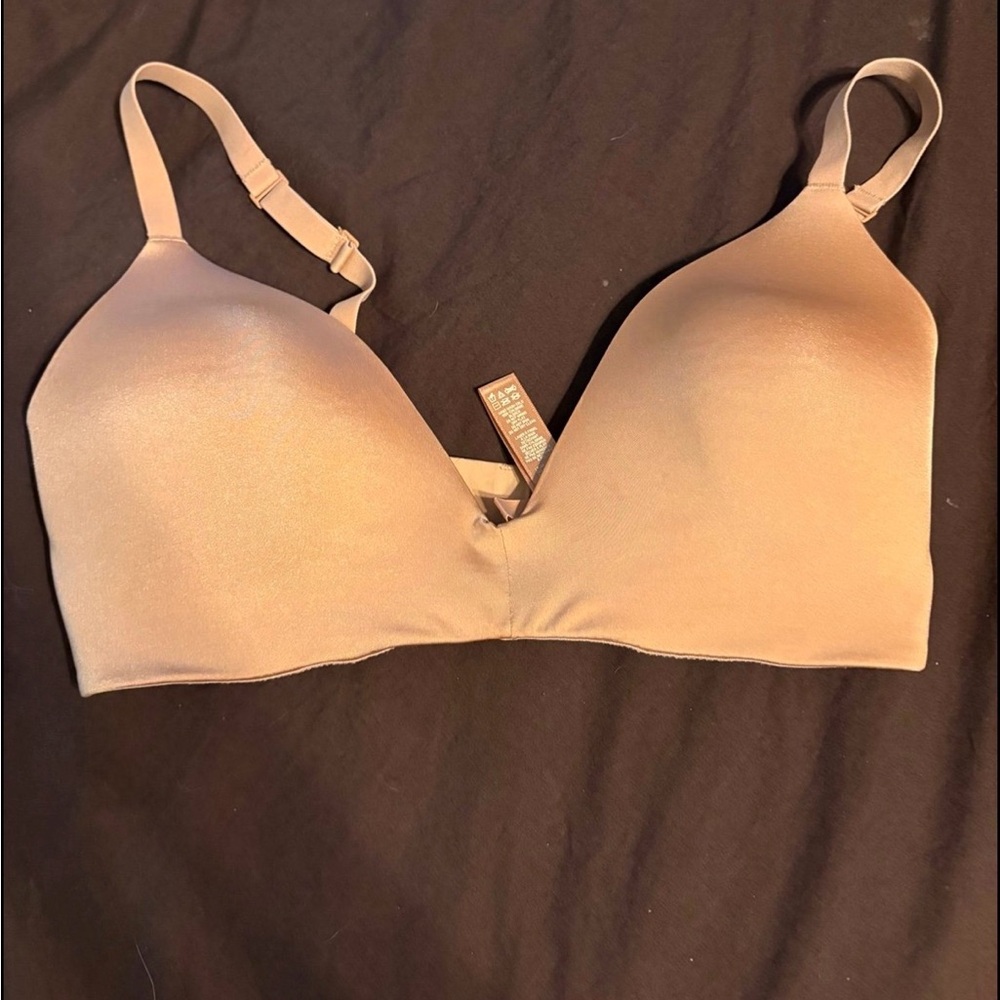 SKIMS Nude Seamless T-Shirt Bra